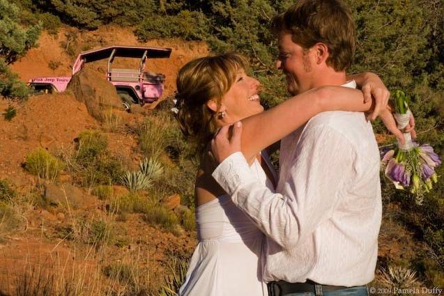 Intimate Sedona Weddings