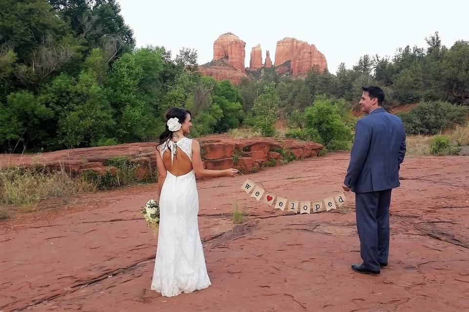 Intimate Sedona Weddings