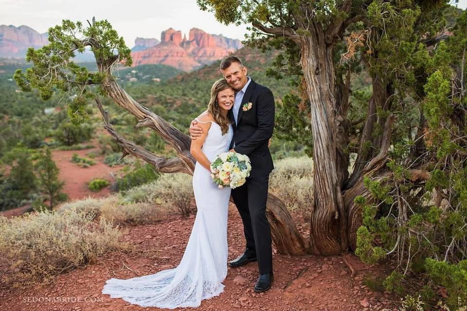 Intimate Sedona Weddings