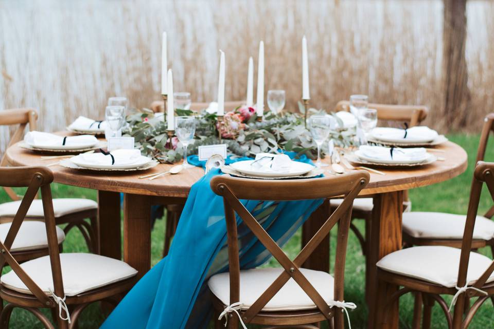 Honeywood Farm Table Rentals