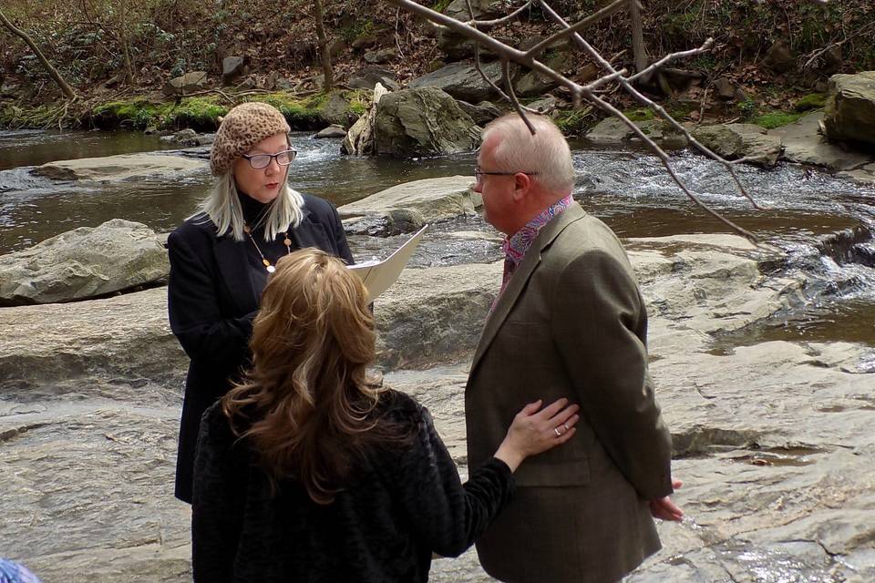 Winter wedding in garden