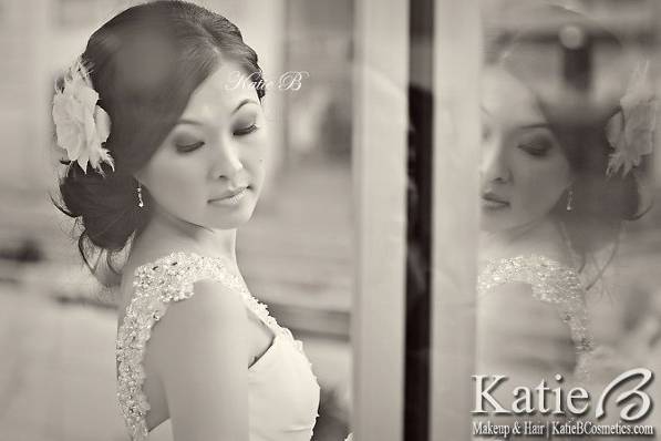 Bridal Makeup & Hair by Katie B on Lan. Super sweet bride and she deserves everything that is coming to her!! Book me at info@katiebcosmetics.com.Photo by HungCTran.com.