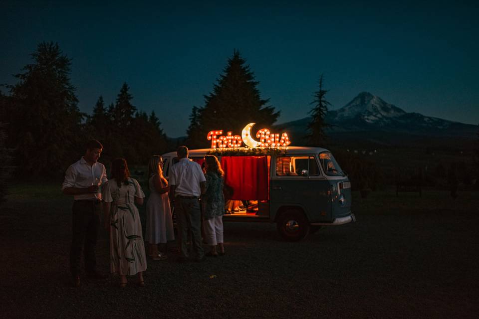 The Fotobus Co.