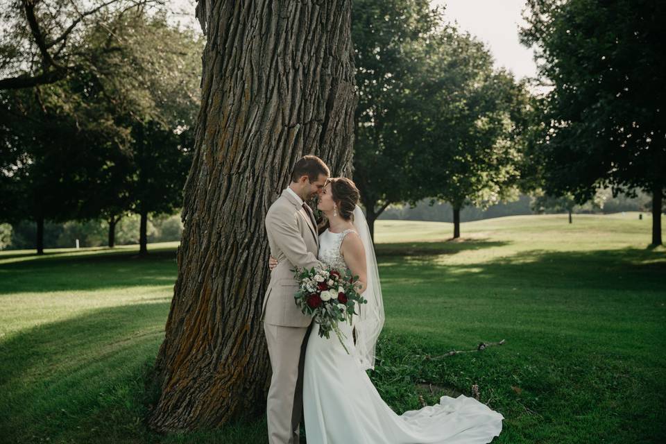 Summer Golf Course Wedding