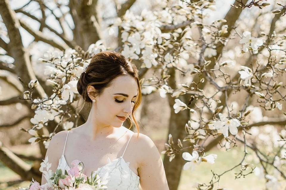 Spring Magnolia Wedding