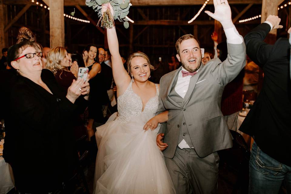 Wisconsin Summer Barn Wedding