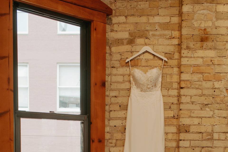 Moody Downtown MKE Wedding