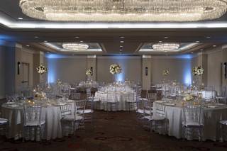 The Baronette Renaissance Detroit-Novi Hotel