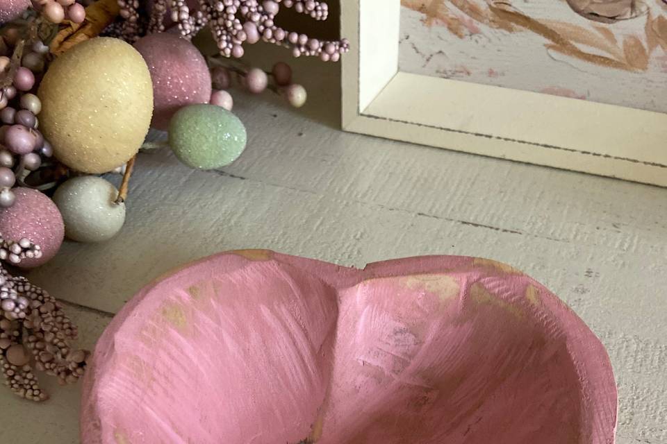 Small pink heart wood bowl