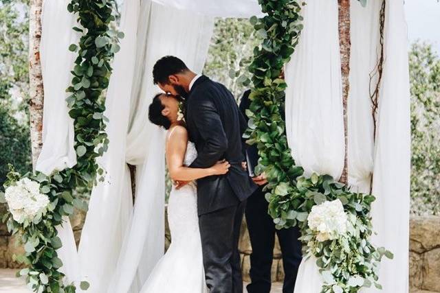 Newlyweds kiss