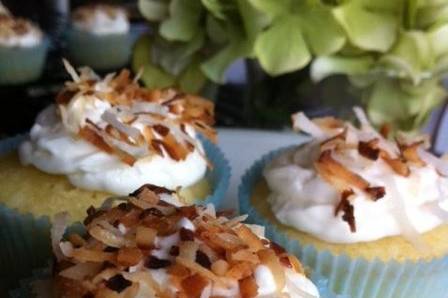 Coconut Cream Cupcakes