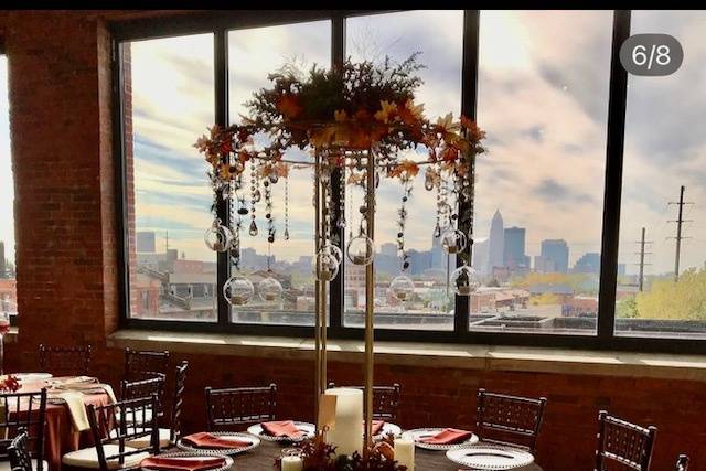 Skyline Lake Room