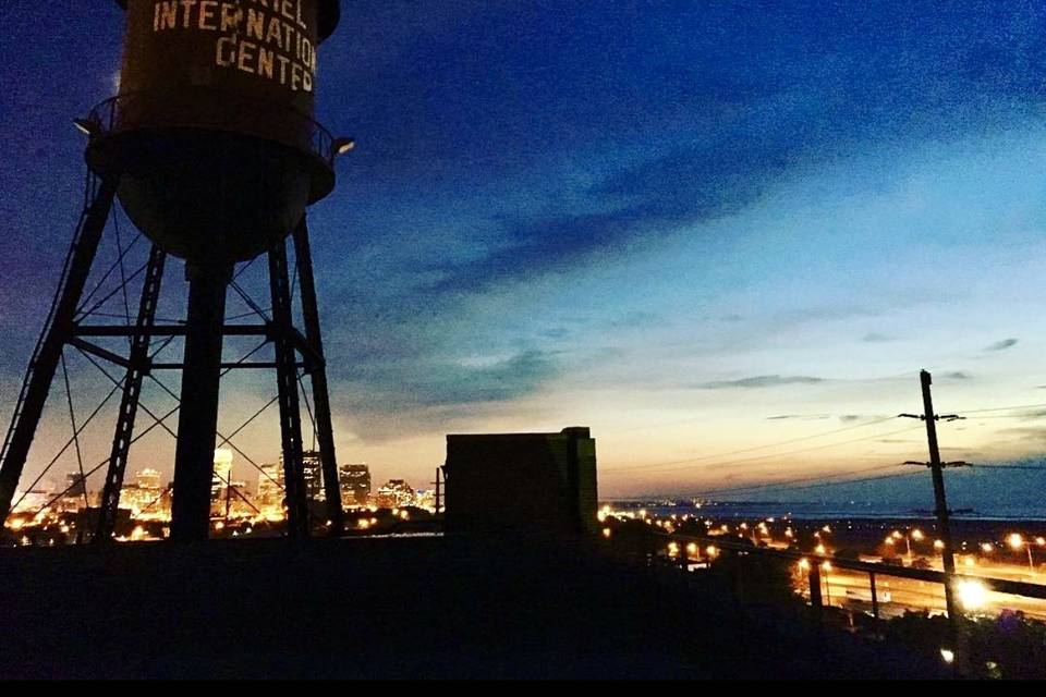 Skyline Lake Rooftop
