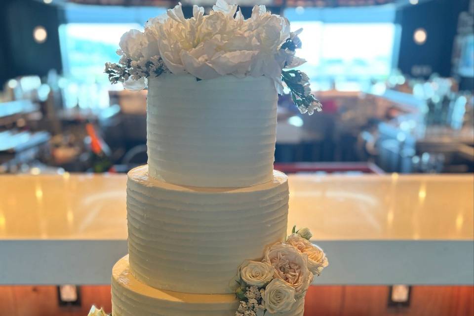 White & Chocolate Cake