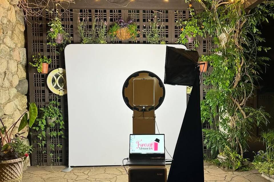 Selfie Station Outdoors
