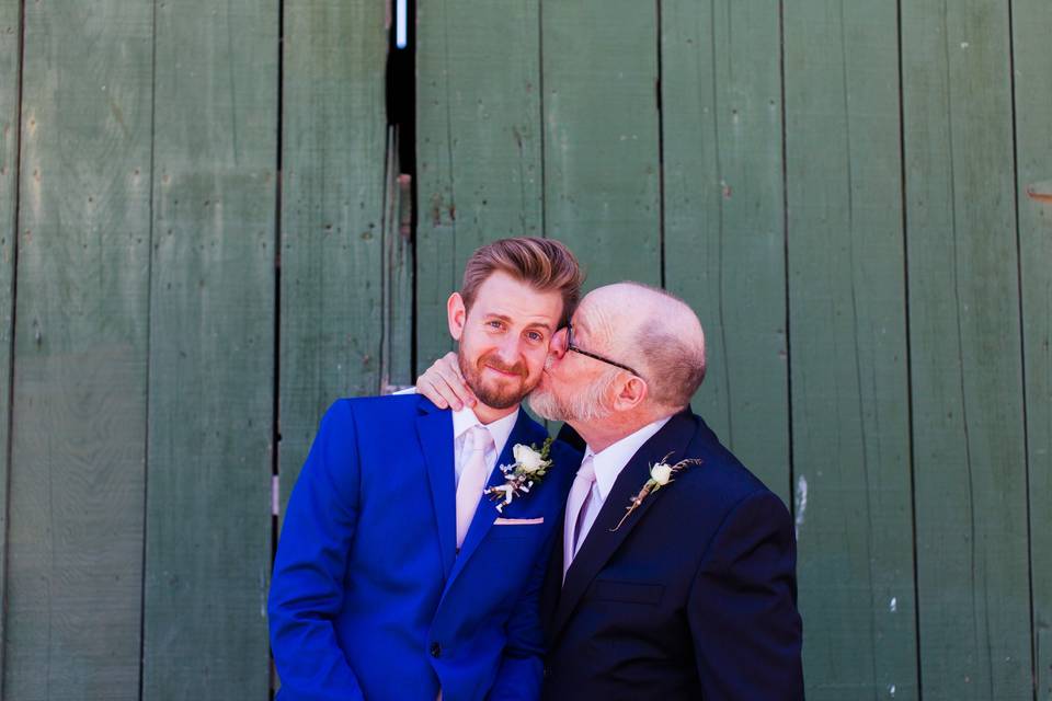 Groom and dad portraits