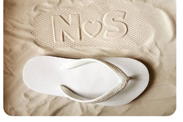 Sand imprint white