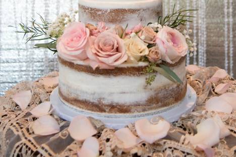 Semi-Naked Wedding Cake