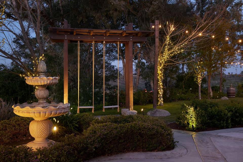 Night fountain