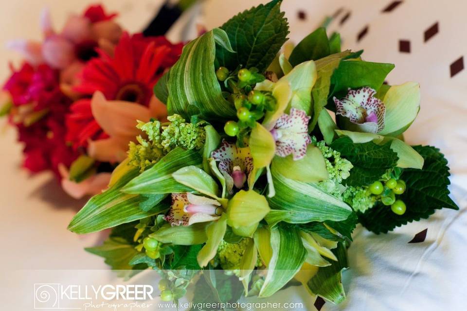 Gorgeous green wedding bouquet