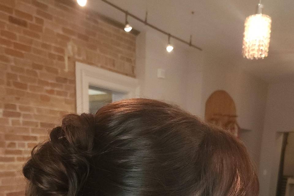 Mid bun