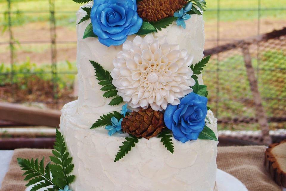 Sugar Roses and Mum w/ Fresh Greenery & Pinecones