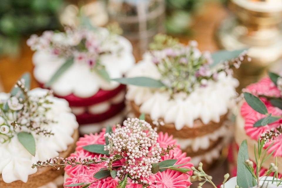Floral Naked Cake Minis