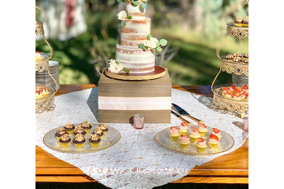 Fresh Floral Naked Cake