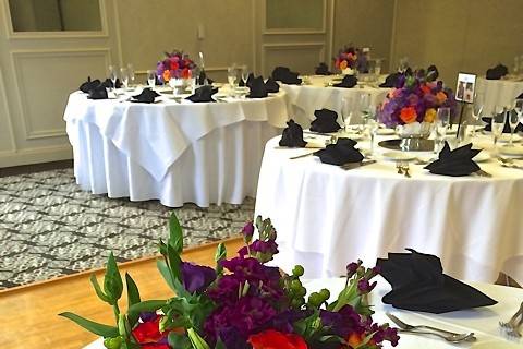 Petal Burst Flower Design Studio