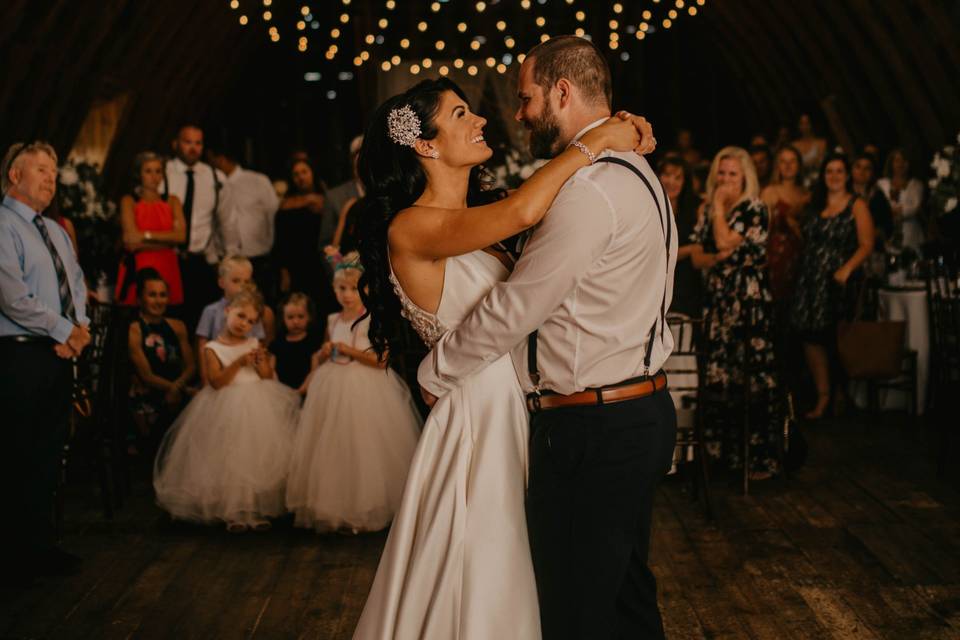 Hayloft on the Arch Wedding