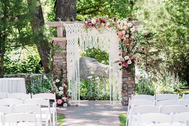 Boulder Creek by Wedgewood Weddings