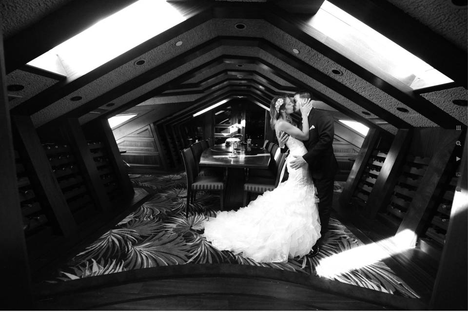 Bride and groom black and whit