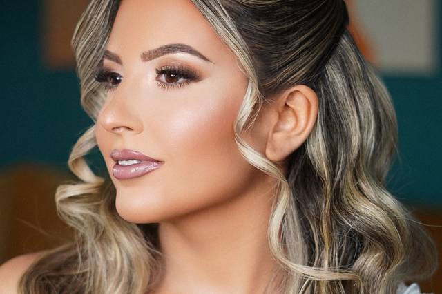 DarsysMakeupandHair