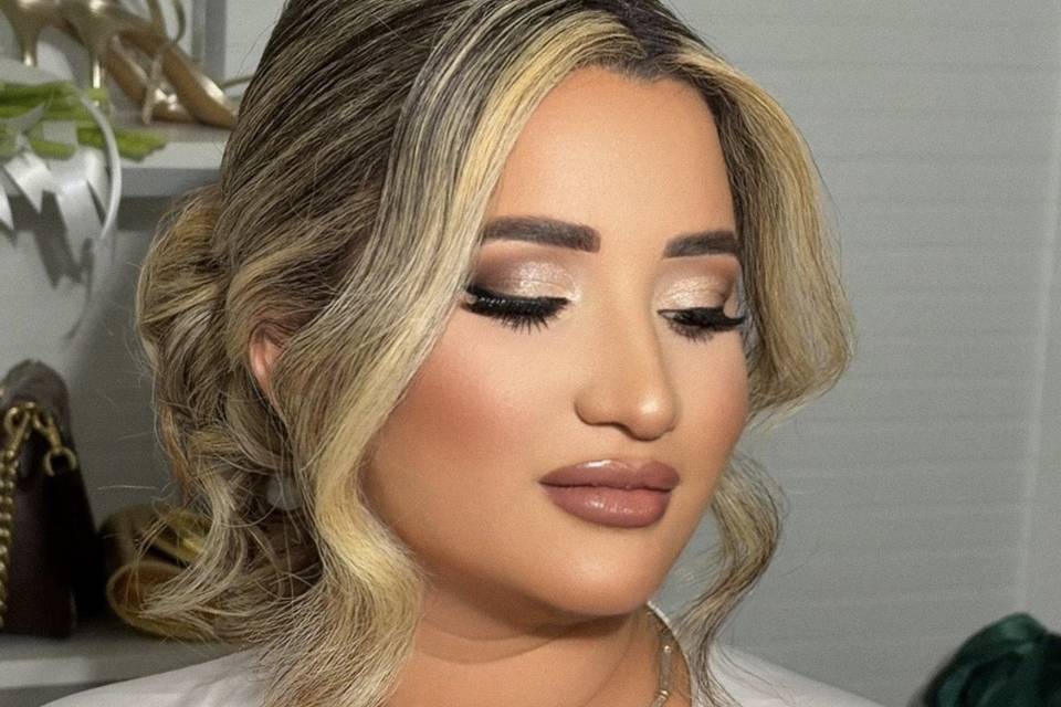 DarsysMakeupandHair