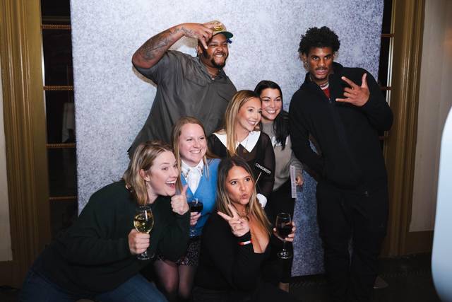 BFLO PhotoBomb