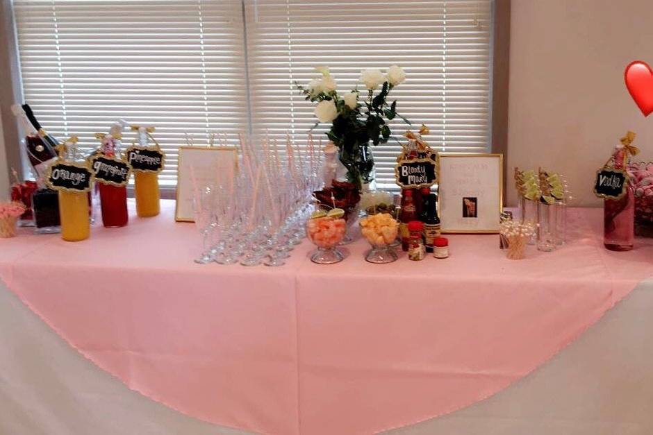 Simplistic bridal shower