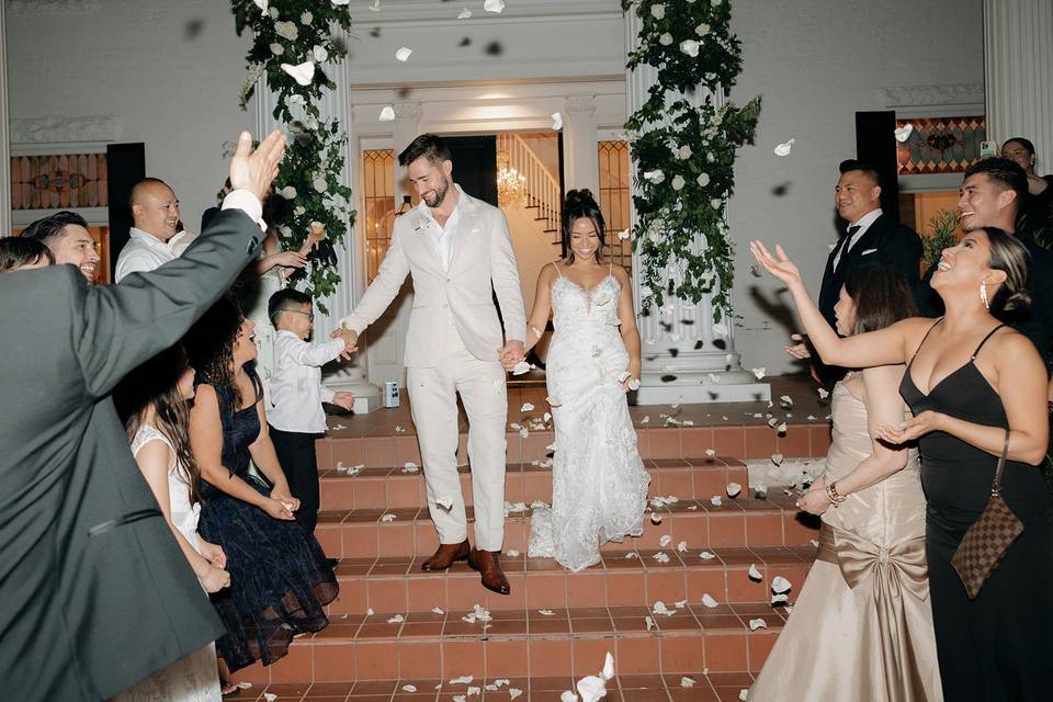 Flower petal exit