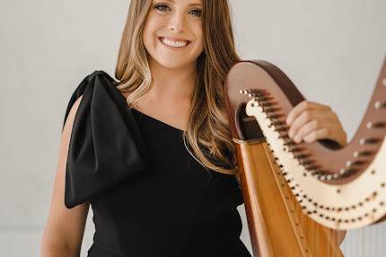 Lauren Hayes, Chicago Harpist