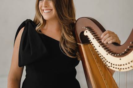 Lauren Hayes, Chicago Harpist