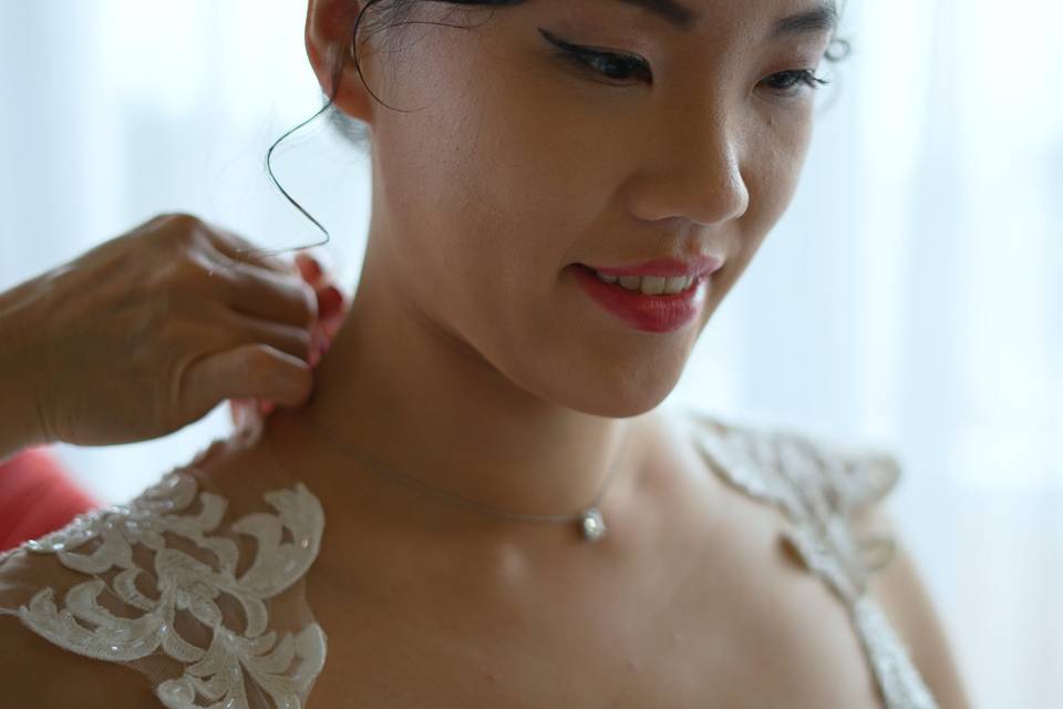 Bride Jewelry - Close up