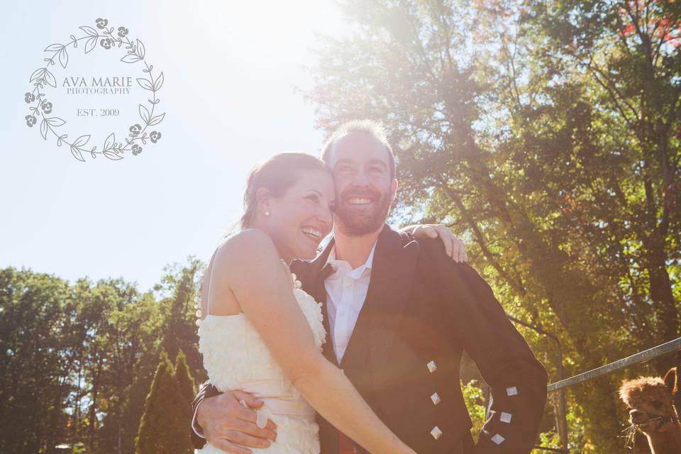 NH wedding by Ava Marie Photography