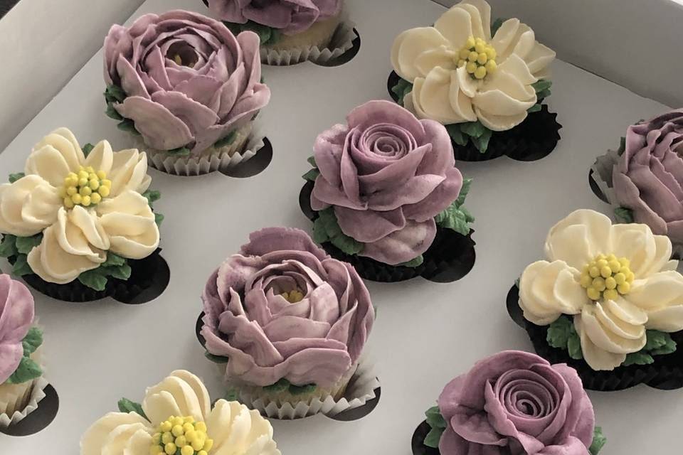 Lilac Floral Minis