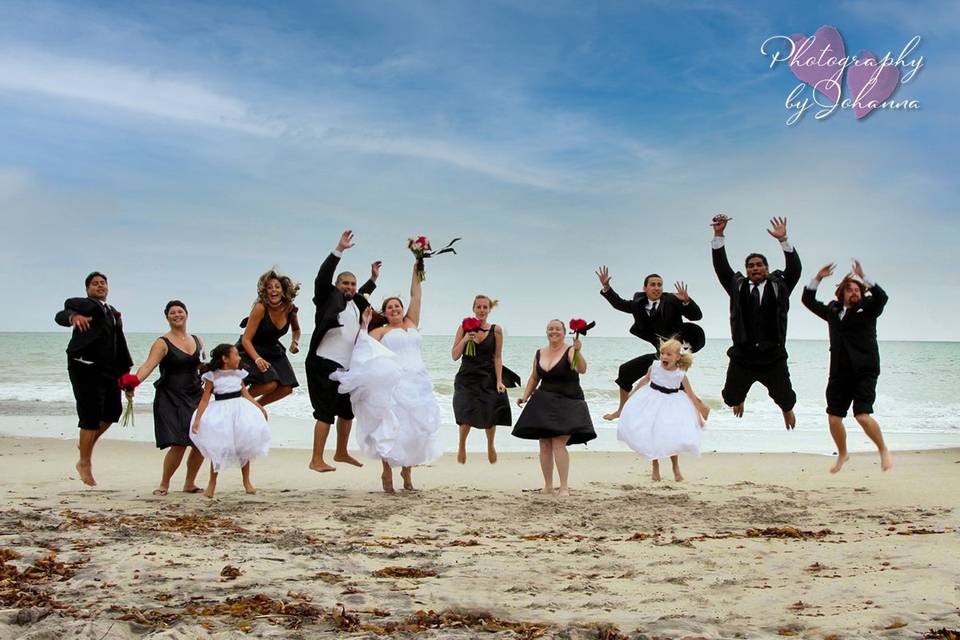 Wedding party jump!