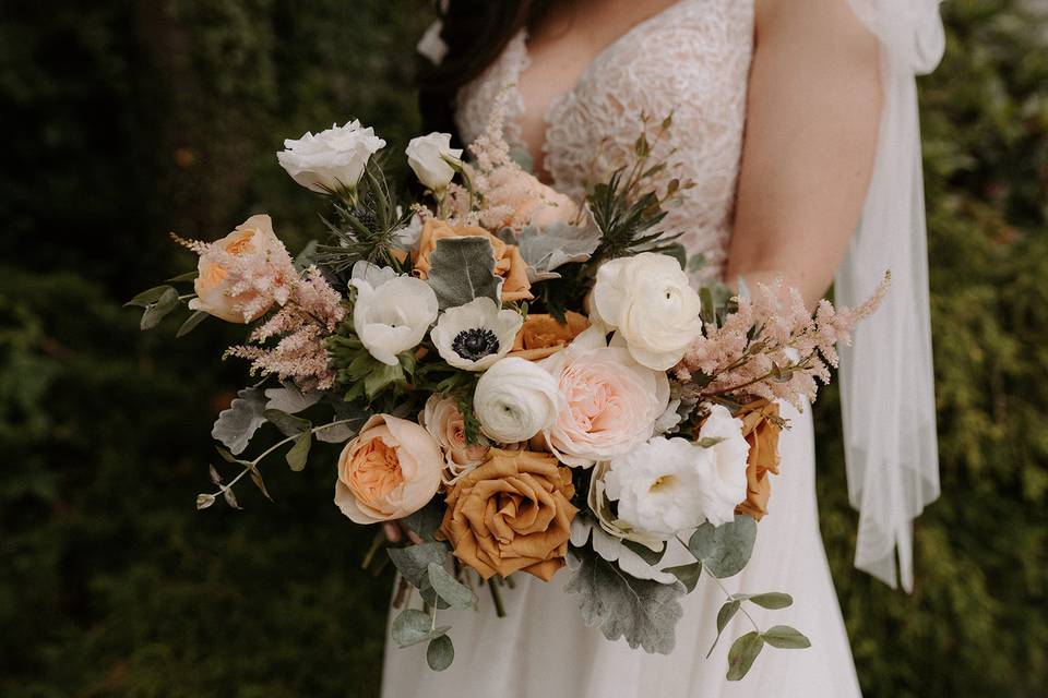 Jenna's bridal bouquet