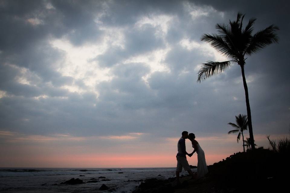 King Kamehameha's Kona Beach Hotel