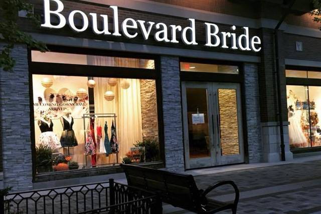 Boulevard Bride