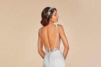 Simple Lace Back