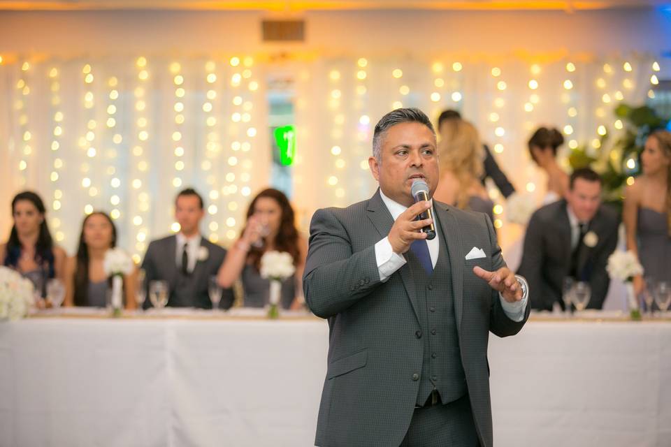 5 star wedding MC Host and ASM owner JC Cota11-5-16 at Aakhus wedding