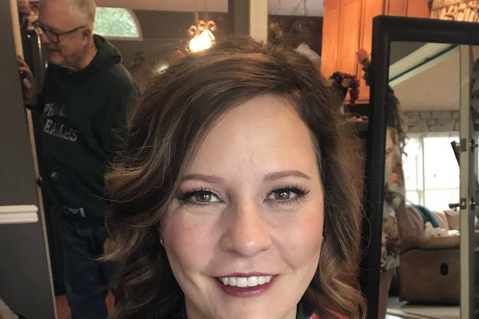 Mother of the bride makeup