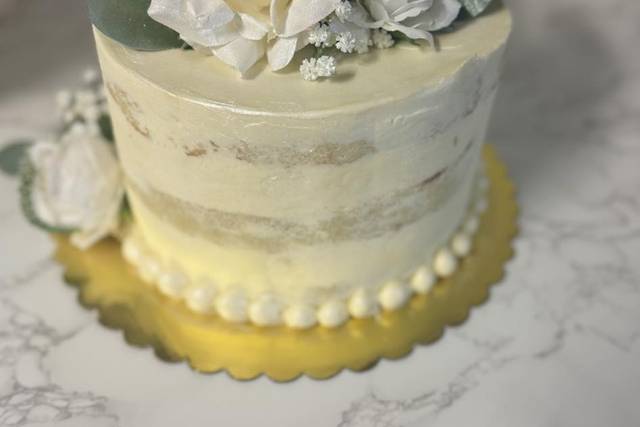 Small wedding cake